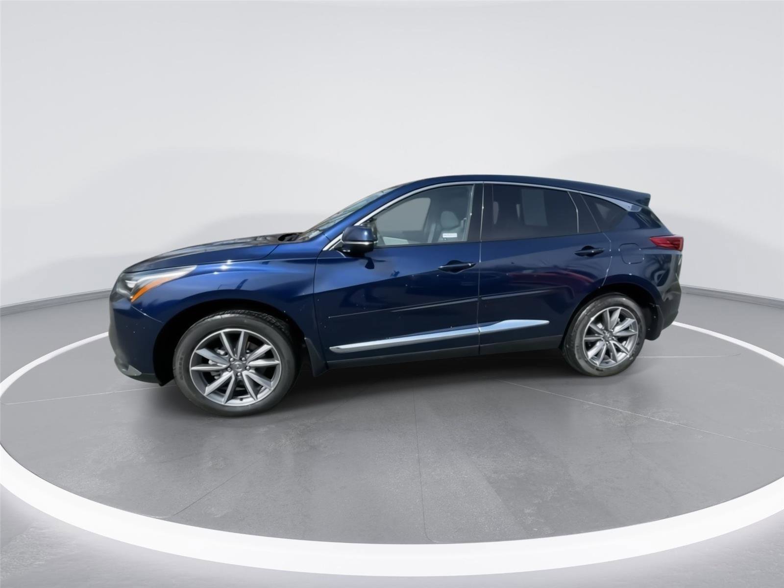 Certified 2023 Acura RDX FWD w/ Technology Package image 5