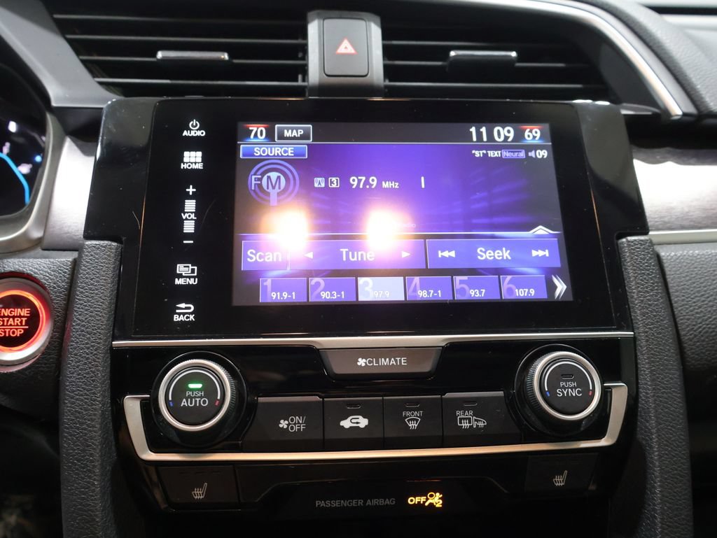 Used 2018 Honda Civic Touring image 25