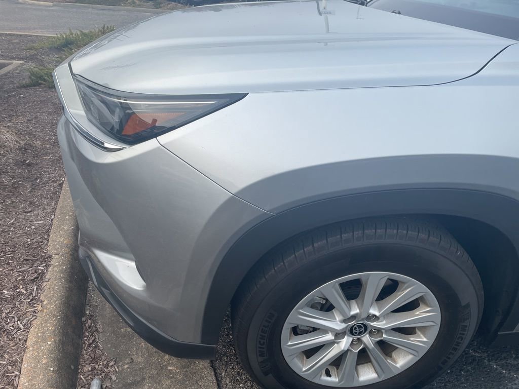 Used 2024 Toyota Grand Highlander XLE image 2