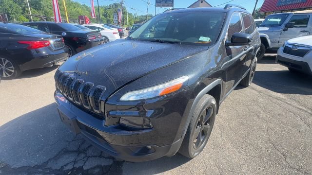 Used 2015 Jeep Cherokee Latitude w/ Comfort/Convenience Group