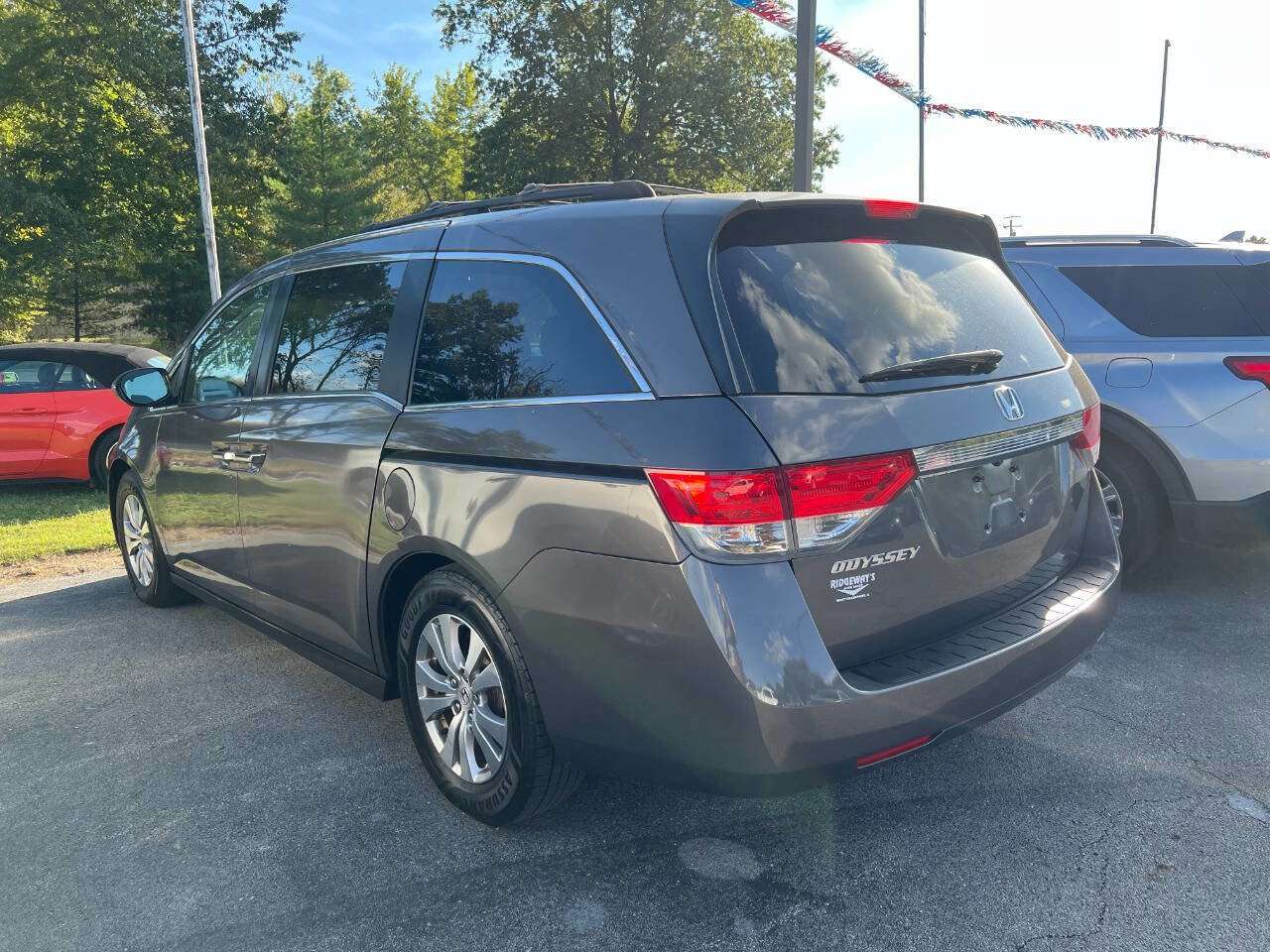 Used 2014 Honda Odyssey EX image 3