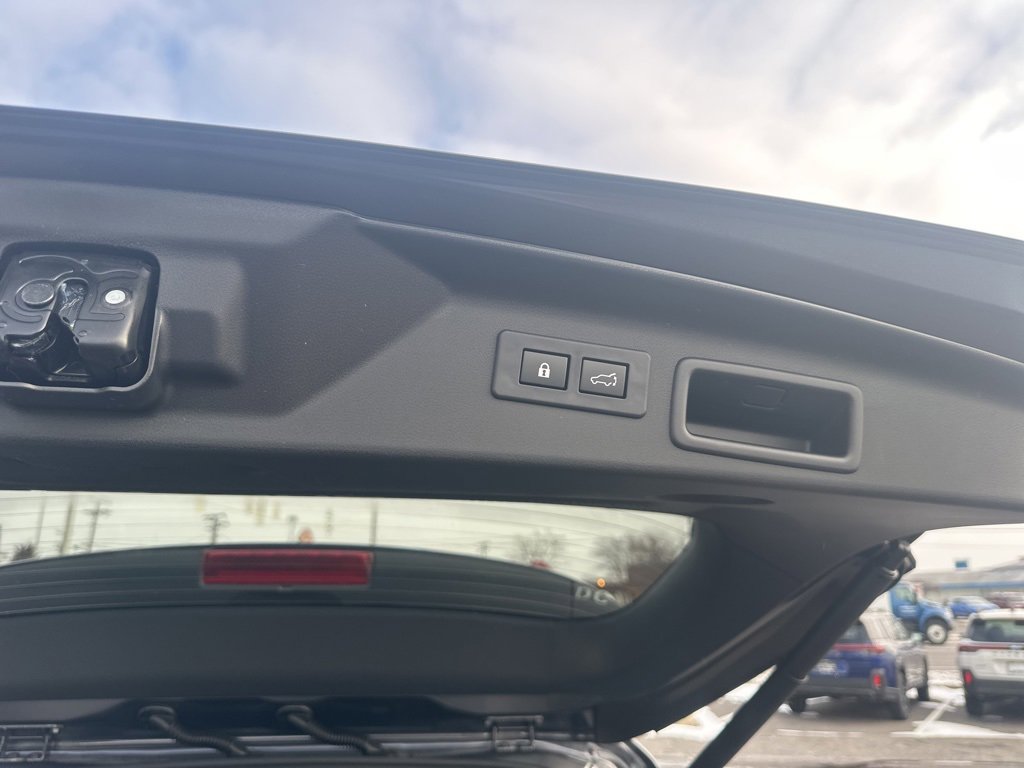 New 2025 Subaru Forester Limited image 28