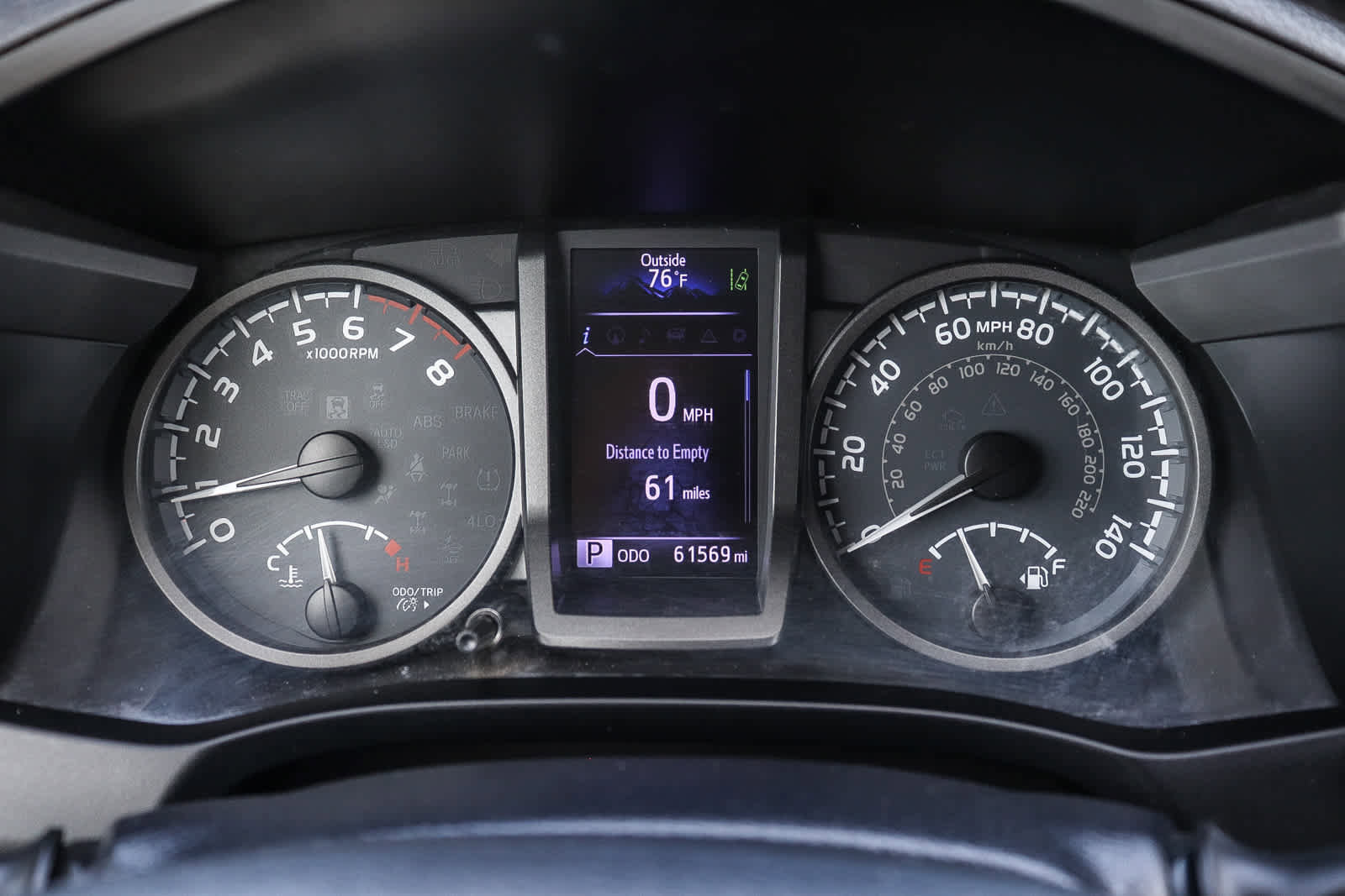 Used 2018 Toyota Tacoma TRD Sport w/ Technology Package image 27