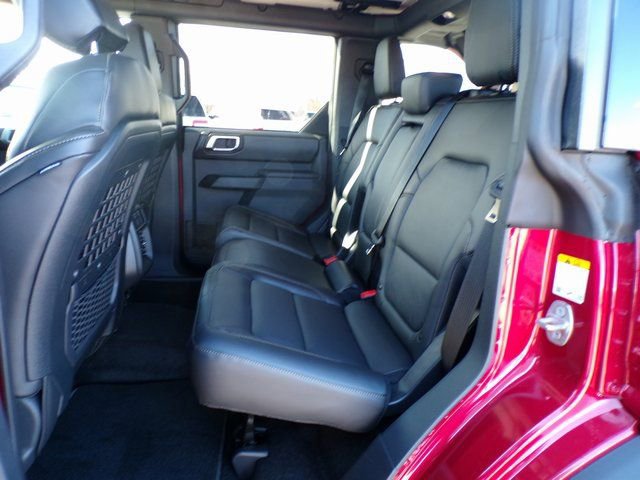 New 2025 Ford Bronco Badlands image 8