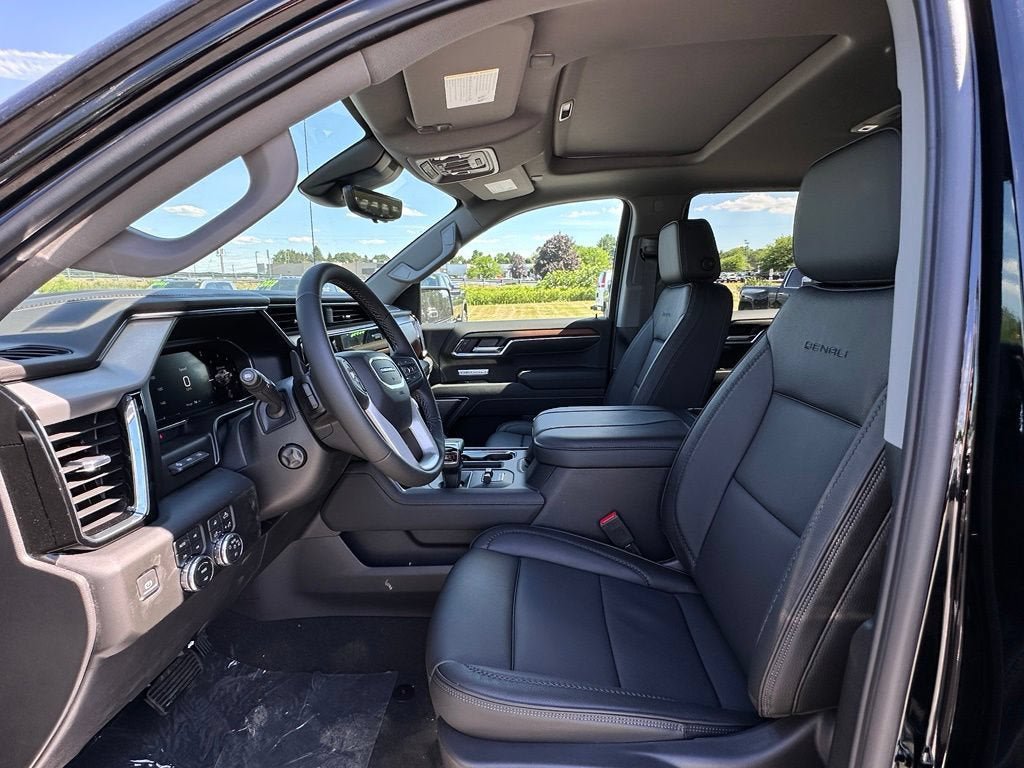 New 2026 GMC Sierra 1500 Denali w/ Denali Reserve Package AWD/4WD image 16