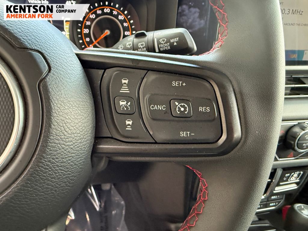 Used 2025 Jeep Wrangler Unlimited Rubicon image 17