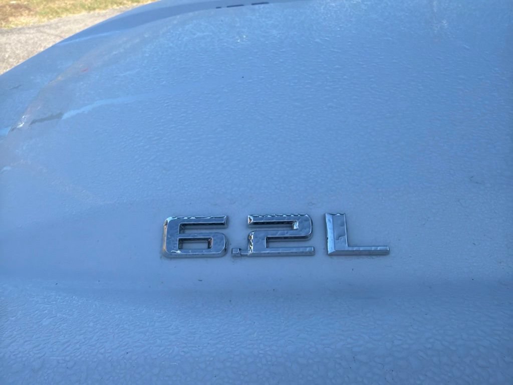 Used 2022 Chevrolet Silverado 1500 High Country w/ High Country Premium Package AWD/4WD image 9