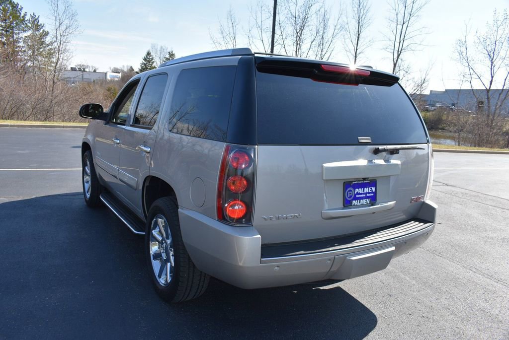 Used 2008 GMC Yukon Denali image 7