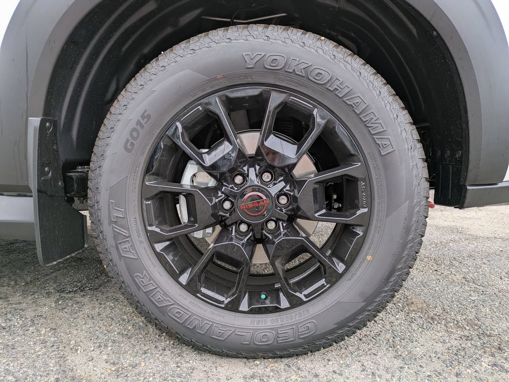 New 2026 Nissan Armada PRO-4X w/ Captain's Chari Seat Package AWD/4WD image 11