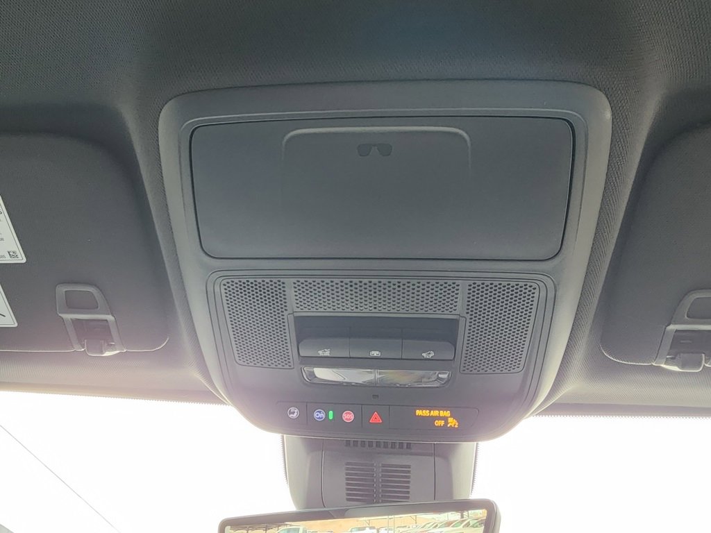 New 2026 GMC Terrain AT4 w/ Convenience Package III image 37