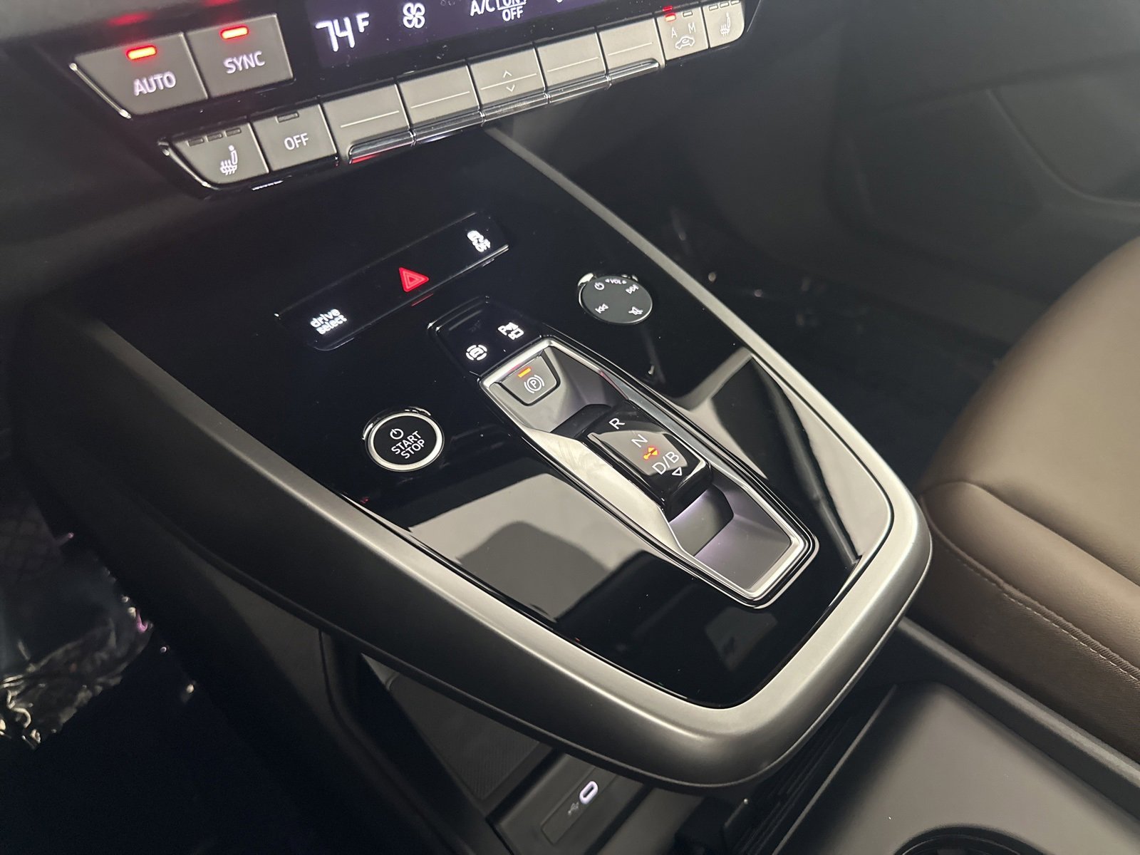 New 2026 Audi Q4 e-tron Premium Plus image 19