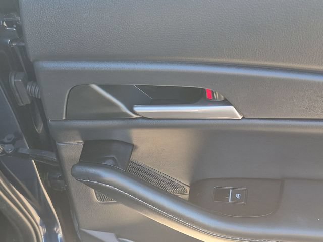 Used 2025 MAZDA CX-30 AWD 2.5 S w/ Select Sport Pkg image 32