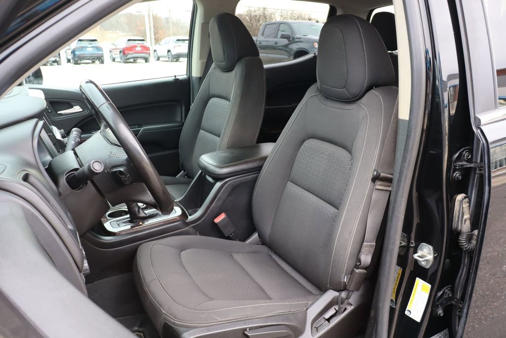 Used 2019 GMC Canyon SLE w/ Driver Alert Package image 12