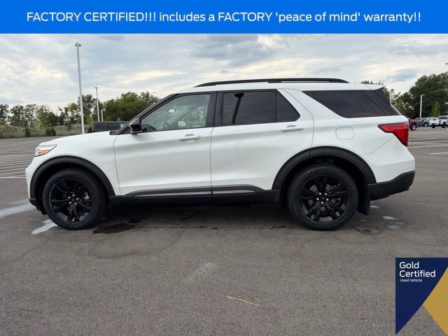 Used 2023 Ford Explorer XLT w/ Equipment Group 202A AWD/4WD image 18