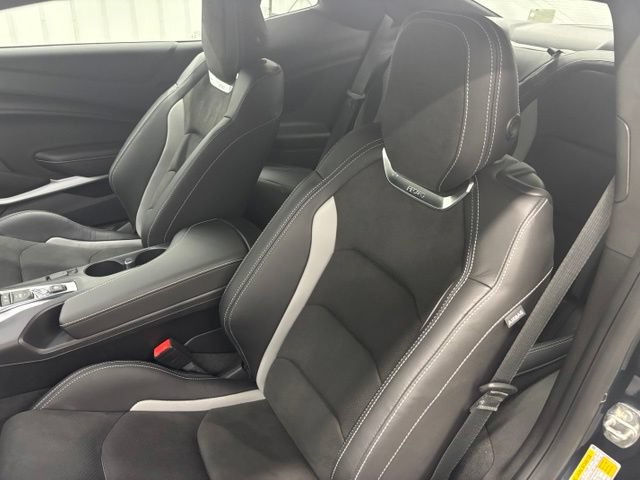 Used 2022 Chevrolet Camaro SS RWD image 14