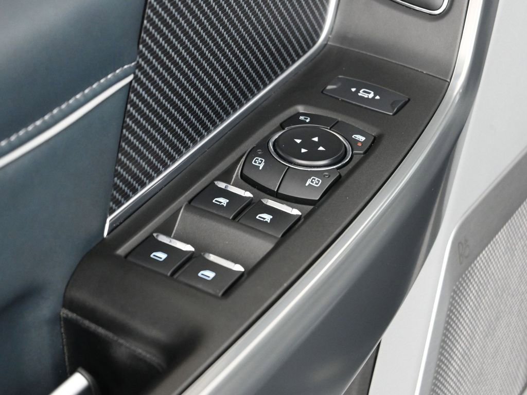 Used 2024 Ford F250 Limited w/ FX4 Off-Road Package image 9