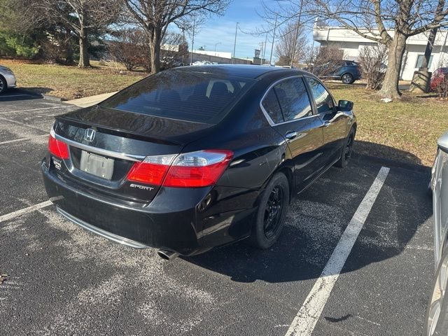 Used 2015 Honda Accord Sport image 6