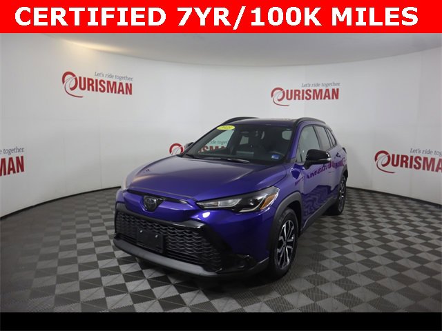 Used 2025 Toyota Corolla Cross AWD Hybrid w/ Moonroof Package image 2