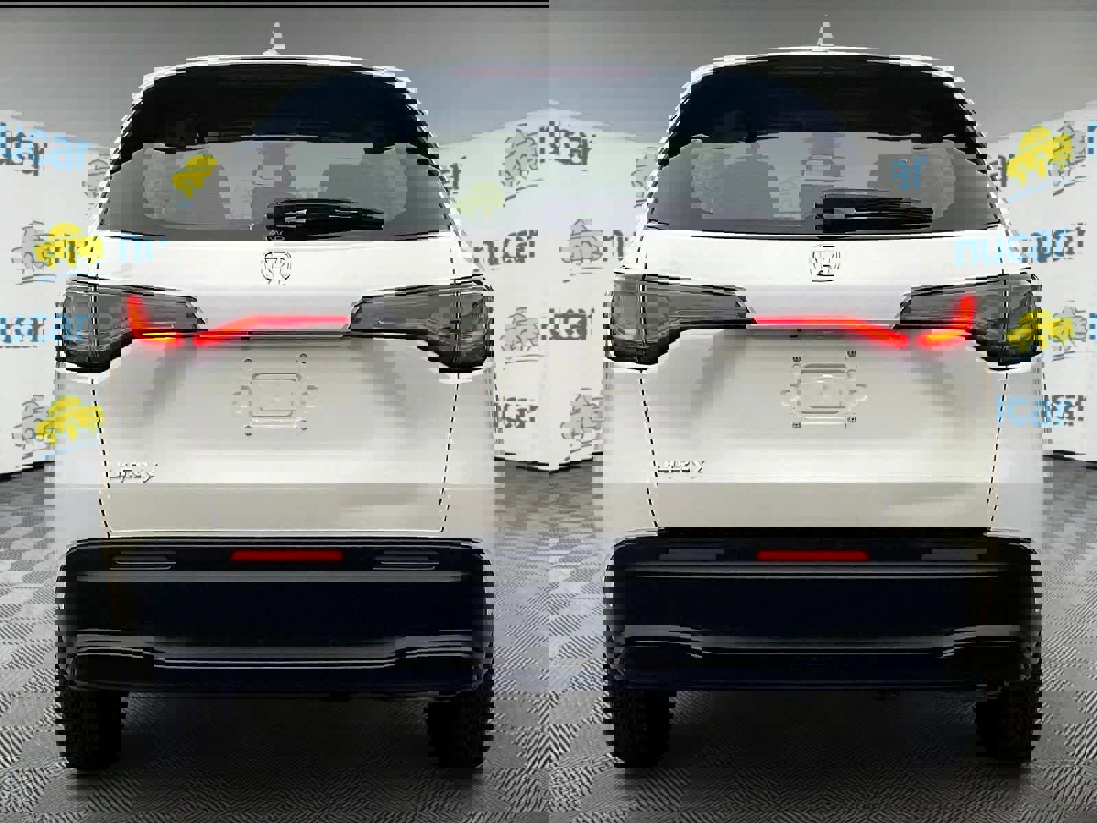 Used 2025 Honda HR-V LX image 5