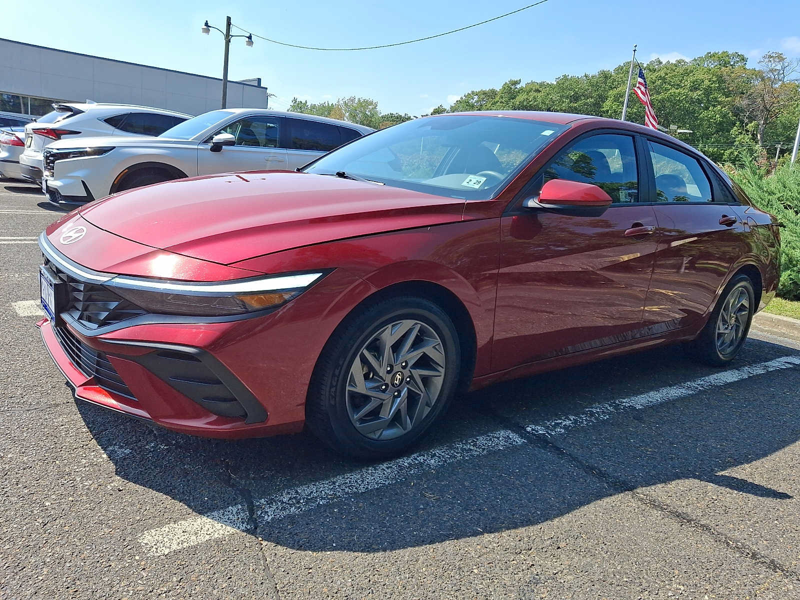 Used 2024 Hyundai Elantra SEL FWD image 3