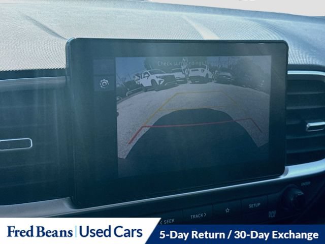 Used 2024 Hyundai Venue SEL FWD image 18