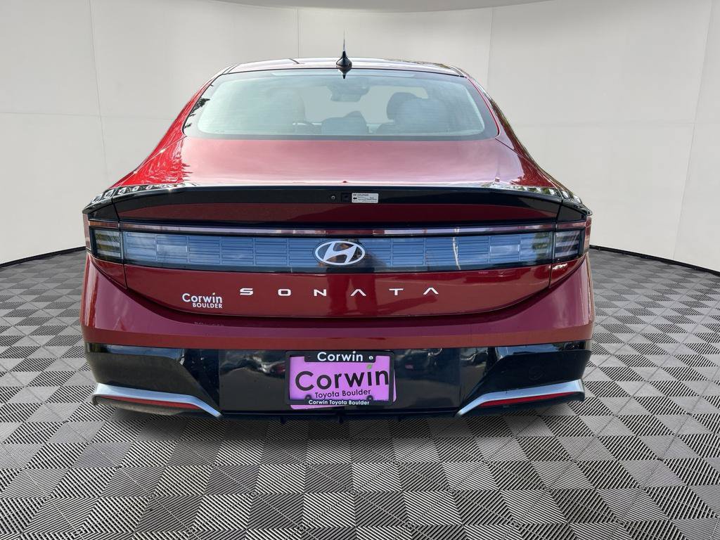 Used 2025 Hyundai Sonata SEL FWD image 6