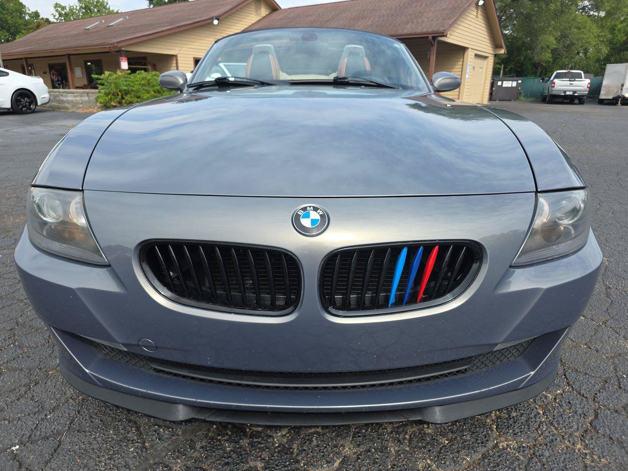 Used 2008 BMW Z4 3.0i RWD image 12