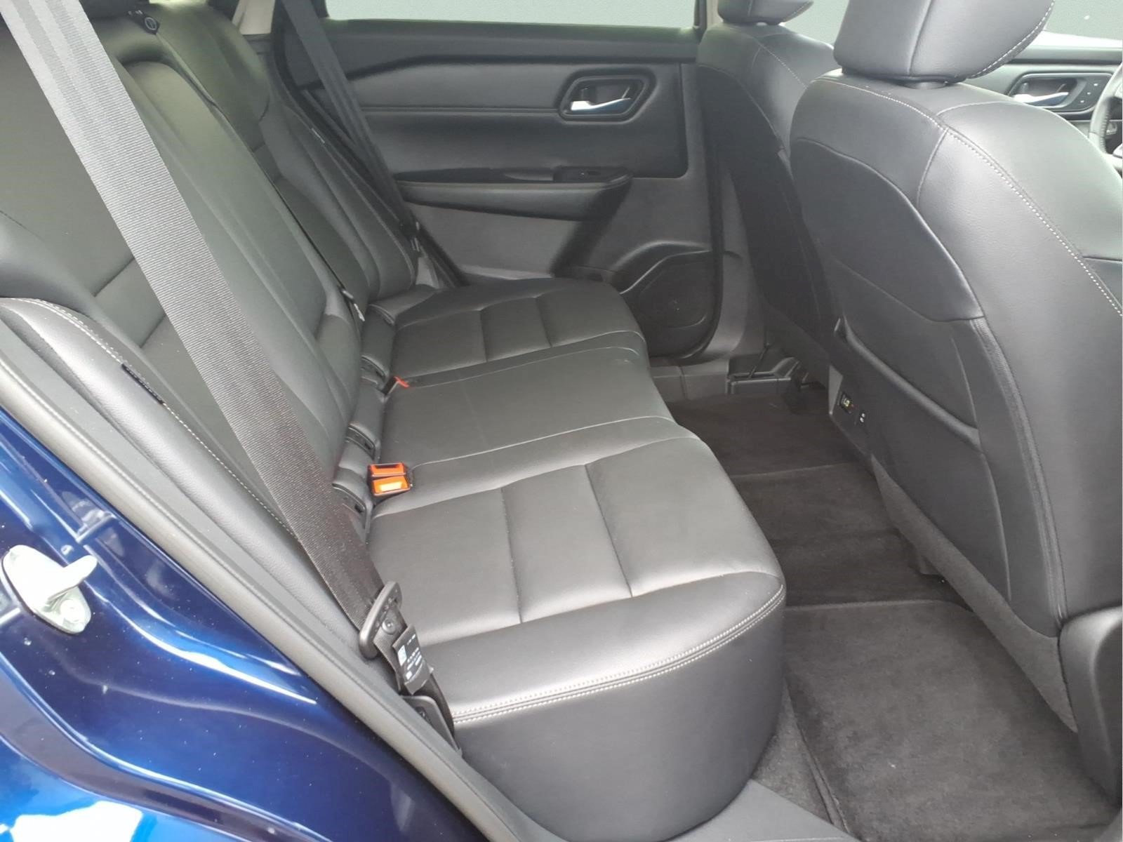 Certified 2025 Nissan Rogue SL w/ Tech Package AWD/4WD image 28
