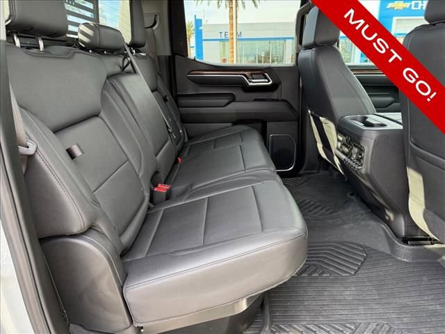 Used 2025 Chevrolet Silverado 1500 LT Trail Boss w/ LT Trail Boss Premium Package image 9