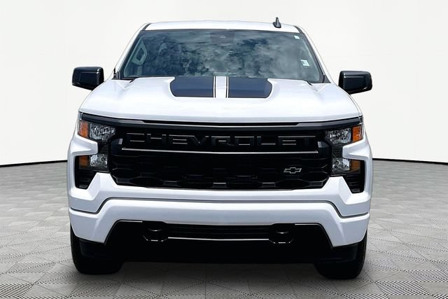 Used 2025 Chevrolet Silverado 1500 Custom w/ Rally Edition AWD/4WD image 2