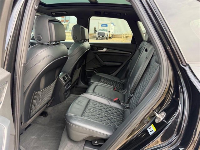 Used 2020 Audi SQ5 Premium Plus w/ Premium Plus Package image 8