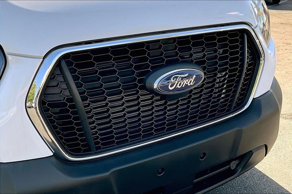 Used 2024 Ford Transit 250 Low Roof w/ Exterior Upgrade Package image 28