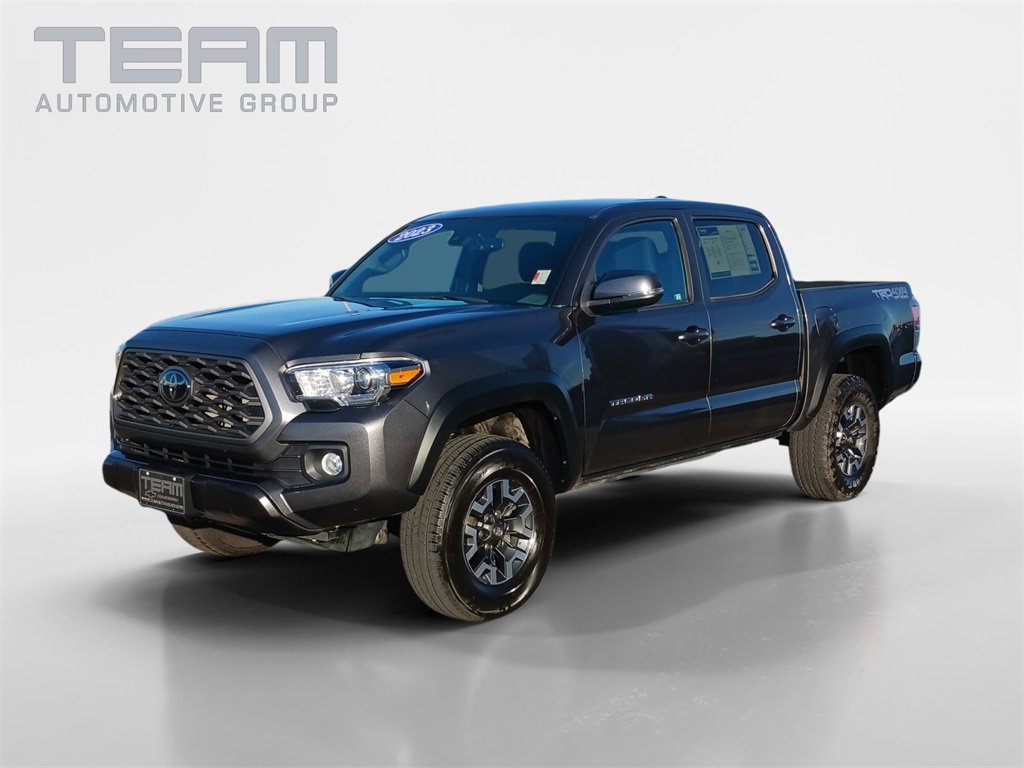 Used 2023 Toyota Tacoma TRD Off-Road image 3