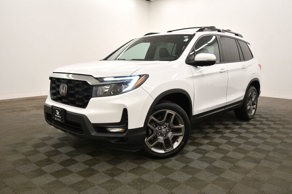 Certified 2023 Honda Passport EX-L image 2