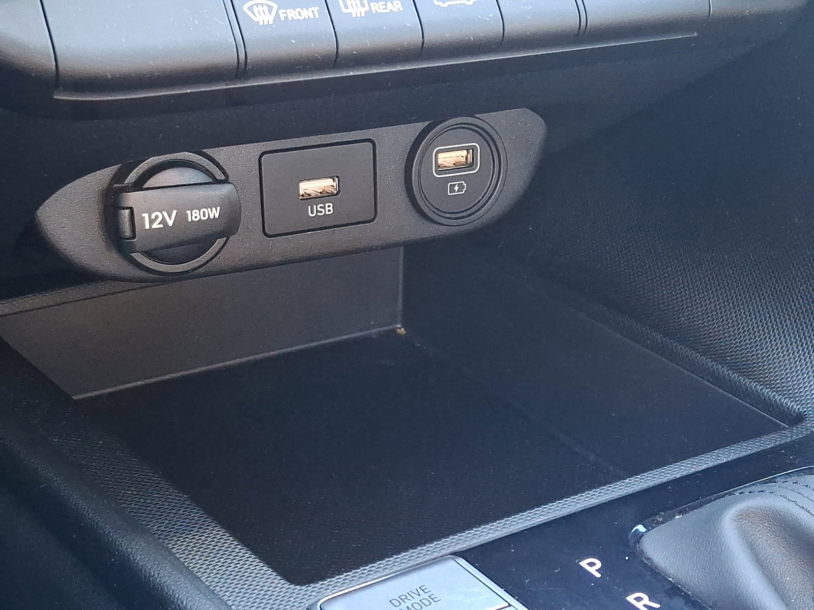 Used 2023 Hyundai Elantra SEL image 27