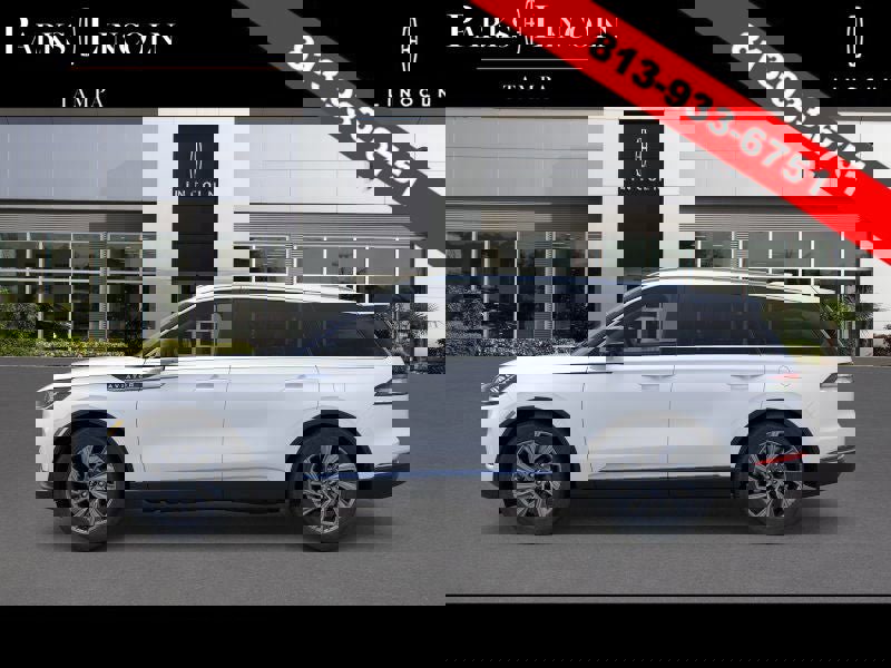 New 2026 Lincoln Aviator 2WD image 3