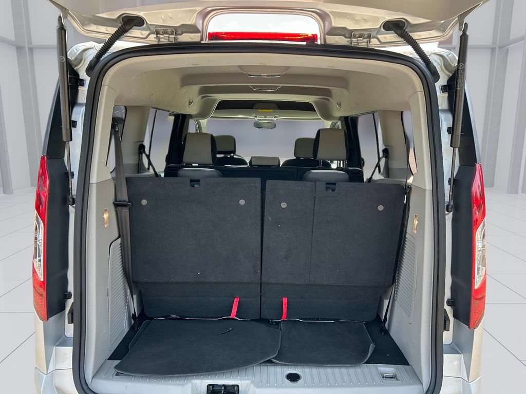 Used 2022 Ford Transit Connect XLT FWD image 12