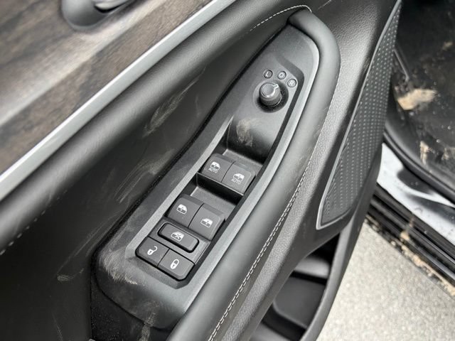 New 2026 Jeep Grand Cherokee Limited AWD/4WD image 13