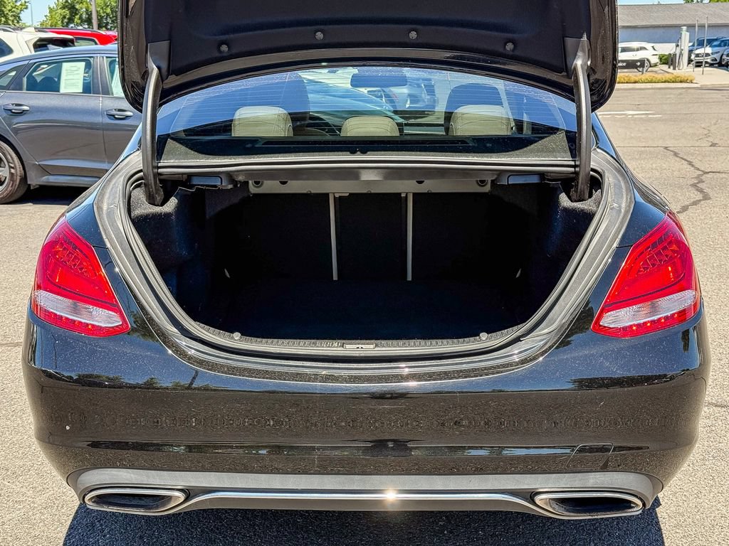 Used 2016 Mercedes-Benz C 300 4MATIC Sedan image 26