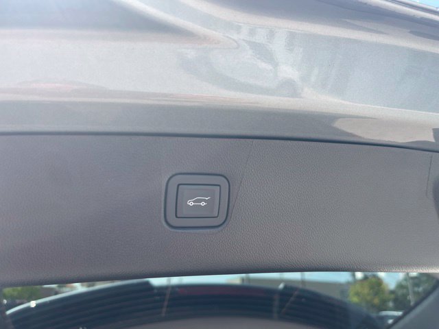 Used 2024 Chevrolet Blazer LT w/ Convenience Package FWD image 37