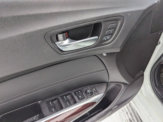 Used 2015 Acura TLX 3.5L V6 image 11