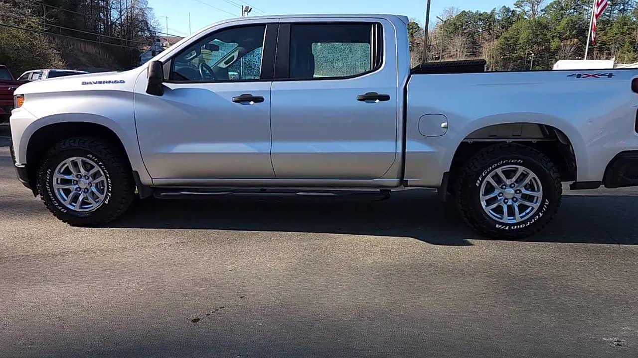 Used 2019 Chevrolet Silverado 1500 W/T w/ Trailering Package image 5