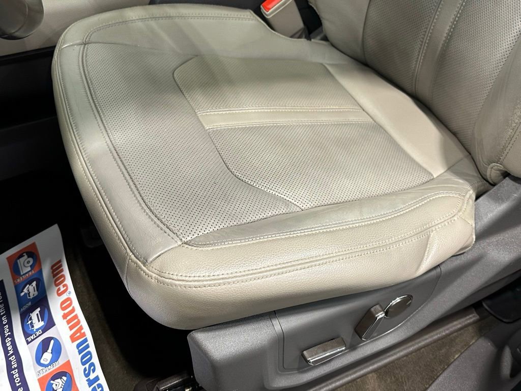 Used 2019 Ford Expedition Limited w/ Equipment Group 302A image 15