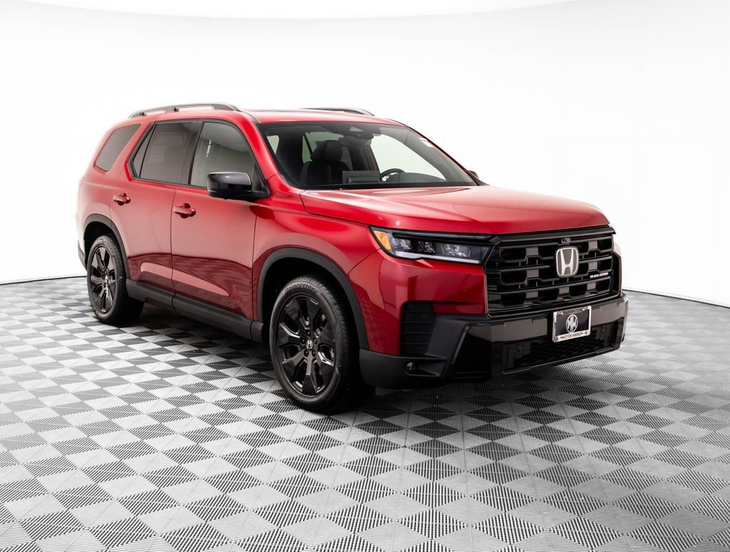 Certified 2026 Honda Pilot Black Edition image 9