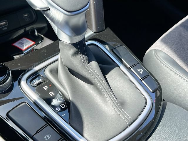 New 2026 Kia Seltos S FWD image 17