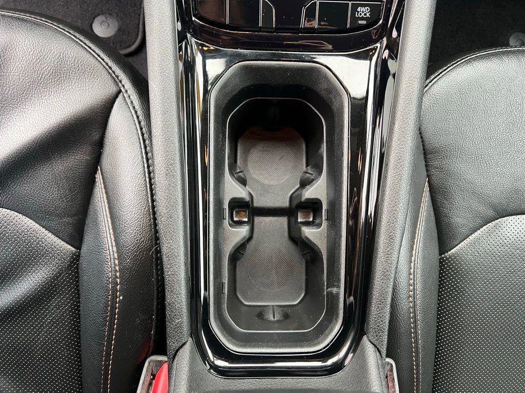 Used 2022 Jeep Compass Limited image 29