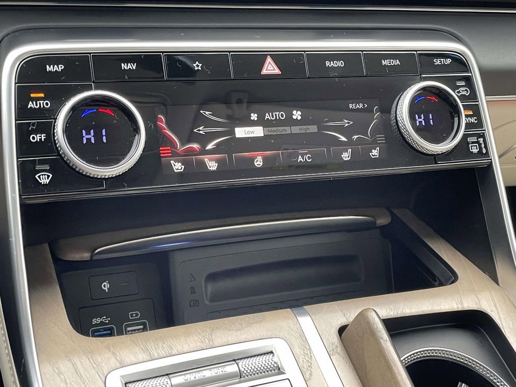 Used 2023 Genesis GV80 3.5T Advanced + w/ Cargo Package image 26