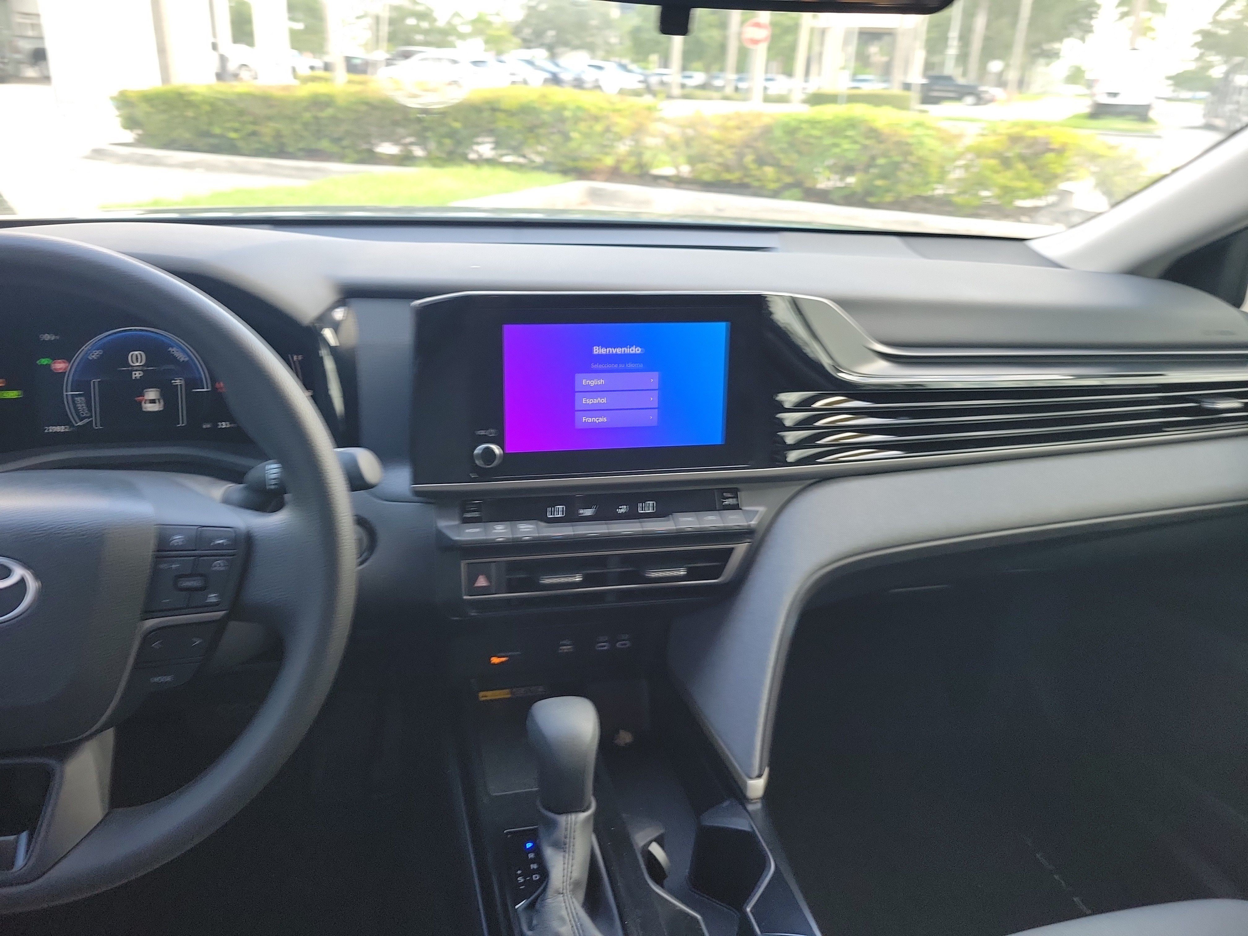 Used 2025 Toyota Camry LE FWD image 18
