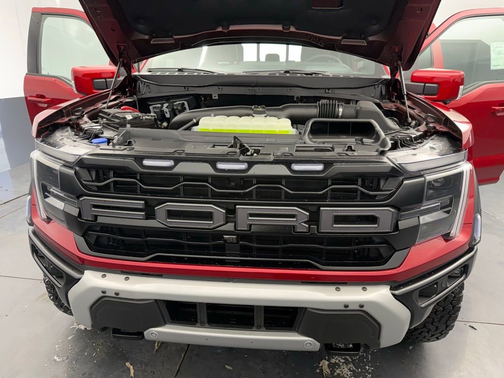 New 2025 Ford F150 Raptor AWD/4WD image 15