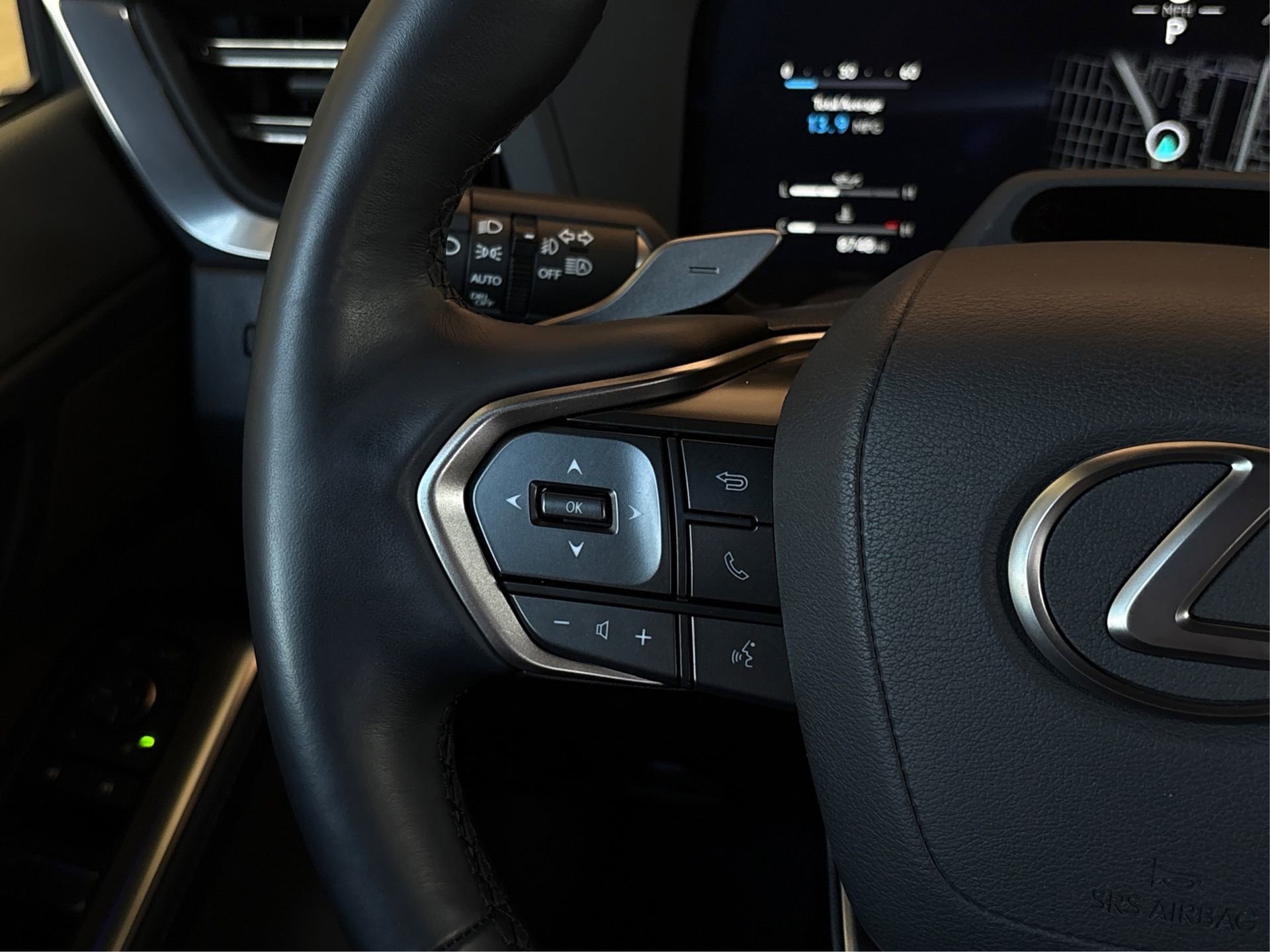 Used 2024 Lexus GX 550 550 Luxury image 28